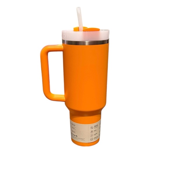 Stanley Flowstate 40 oz Adventure Quencher H2.0 Tumbler (Tiger Lilly Plum) (NWT) - Picture 2 of 5